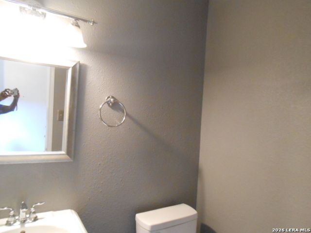 6044 Glen Heather, San Antonio, TX 78240