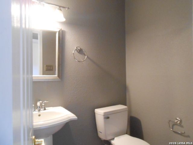 6044 Glen Heather, San Antonio, TX 78240