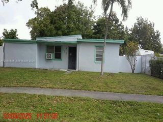 123 Ronald Road, West Park, FL 33023
