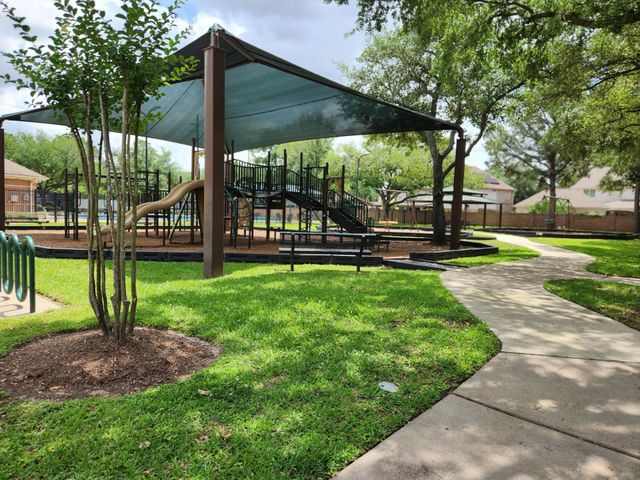 15242 Shapiro Springs Lane, Houston, TX 77095