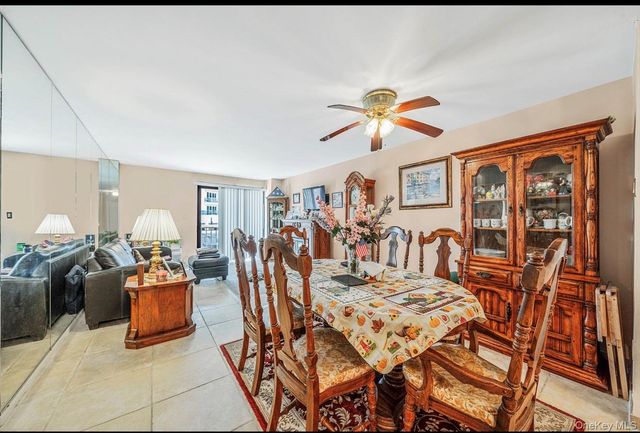 360 Shore Road 3M, Long Beach, NY 11561