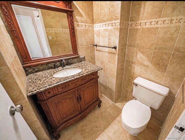 360 Shore Road 3M, Long Beach, NY 11561