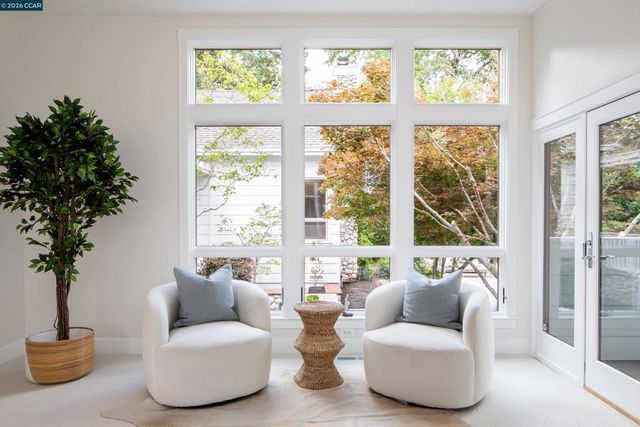 1248 Upper Happy Valley Rd, Lafayette, CA 94549