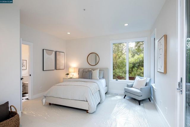 1248 Upper Happy Valley Rd, Lafayette, CA 94549