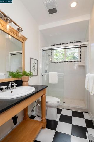 1248 Upper Happy Valley Rd, Lafayette, CA 94549