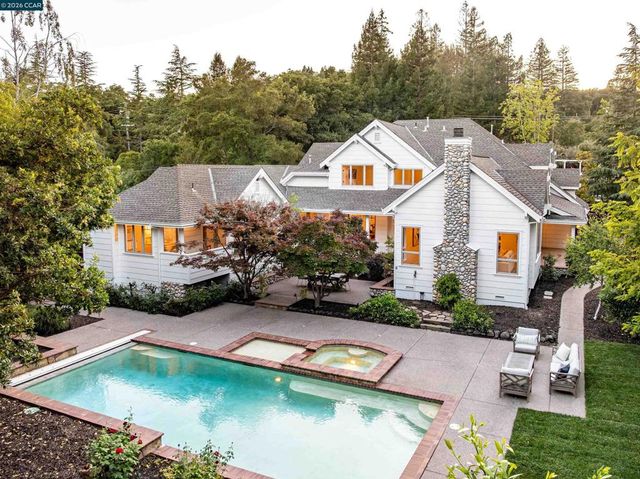 1248 Upper Happy Valley Rd, Lafayette, CA 94549