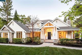 1248 Upper Happy Valley Rd, Lafayette, CA 94549