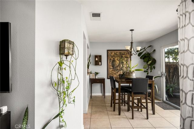 55 Vista Barranca 90, Rancho Santa Margarita, CA 92688