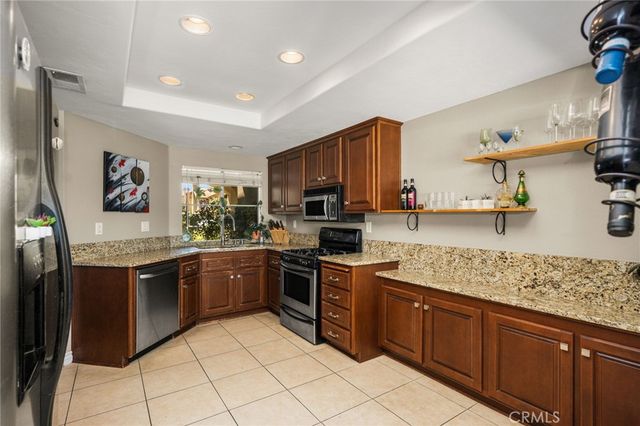 55 Vista Barranca 90, Rancho Santa Margarita, CA 92688