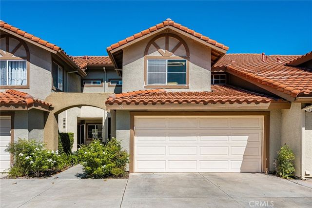 55 Vista Barranca 90, Rancho Santa Margarita, CA 92688