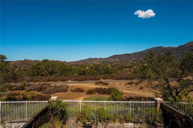 55 Vista Barranca 90, Rancho Santa Margarita, CA 92688