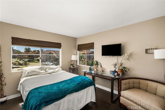55 Vista Barranca 90, Rancho Santa Margarita, CA 92688