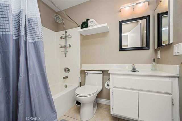 55 Vista Barranca 90, Rancho Santa Margarita, CA 92688