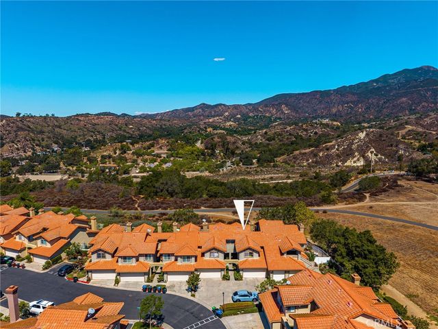 55 Vista Barranca 90, Rancho Santa Margarita, CA 92688