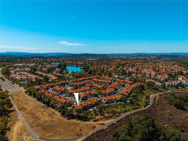 55 Vista Barranca 90, Rancho Santa Margarita, CA 92688