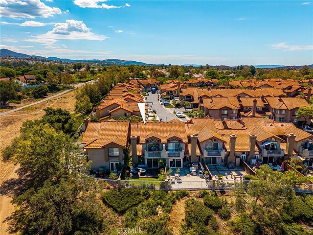 55 Vista Barranca 90, Rancho Santa Margarita, CA 92688