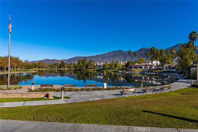 55 Vista Barranca 90, Rancho Santa Margarita, CA 92688