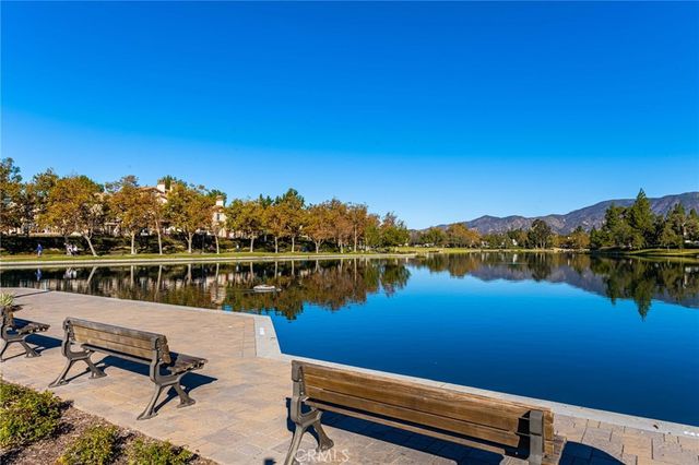 55 Vista Barranca 90, Rancho Santa Margarita, CA 92688