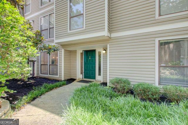 1306 Wynnes Ridge Circle SE, Marietta, GA 30067