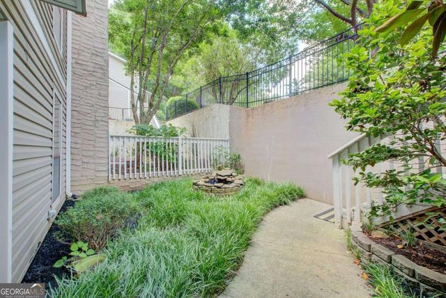 1306 Wynnes Ridge Circle SE, Marietta, GA 30067