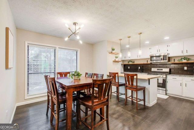 1306 Wynnes Ridge Circle SE, Marietta, GA 30067