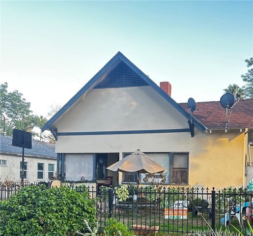 3848 LOCUST, Riverside, CA 92501
