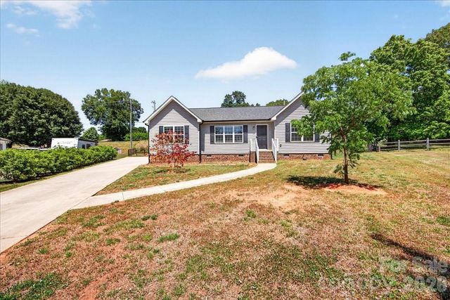 1511 Abbey Court, Belmont, NC 28012