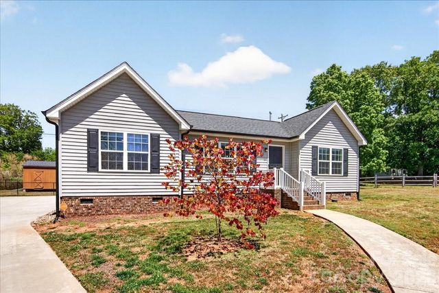 1511 Abbey Court, Belmont, NC 28012