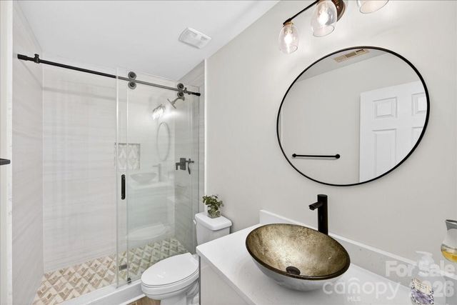1511 Abbey Court, Belmont, NC 28012