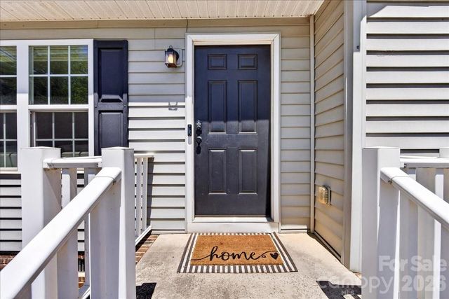 1511 Abbey Court, Belmont, NC 28012
