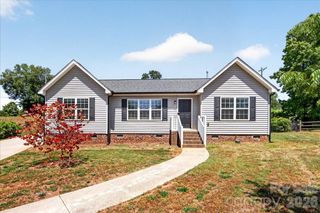 1511 Abbey Court, Belmont, NC 28012
