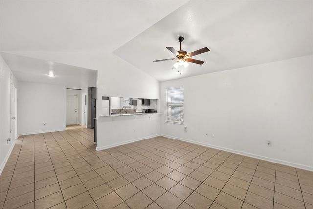 1120 Holt Avenue, Waco, TX 76706