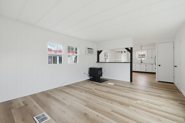 5 Cottonwood Lane, Merrimack, NH 03054