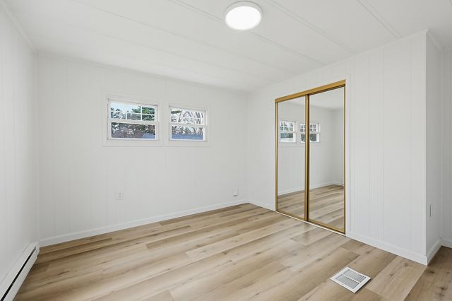 5 Cottonwood Lane, Merrimack, NH 03054