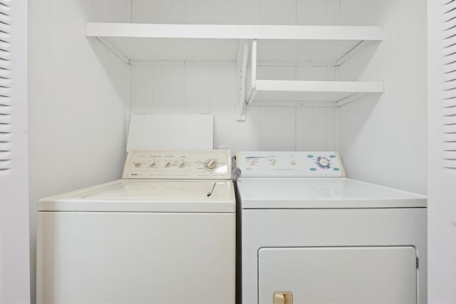 5 Cottonwood Lane, Merrimack, NH 03054