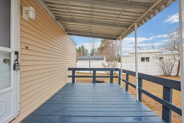 5 Cottonwood Lane, Merrimack, NH 03054