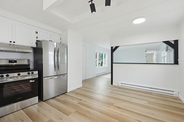 5 Cottonwood Lane, Merrimack, NH 03054