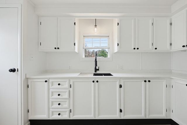 5 Cottonwood Lane, Merrimack, NH 03054