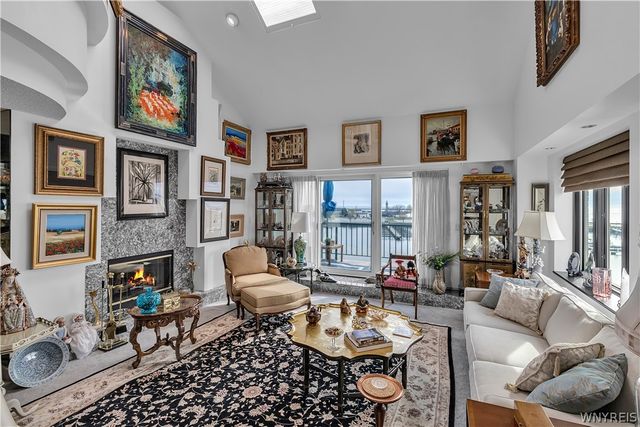 40 Waterfront Circle 401, Buffalo, NY 14202