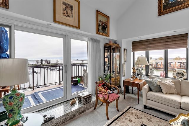 40 Waterfront Circle 401, Buffalo, NY 14202