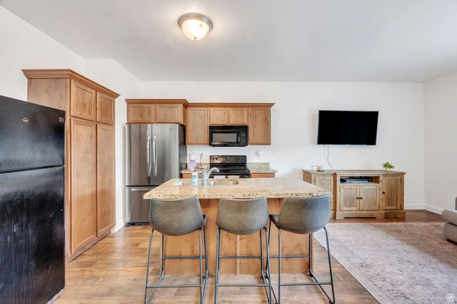 280 N 680 E, Vineyard, UT 84059