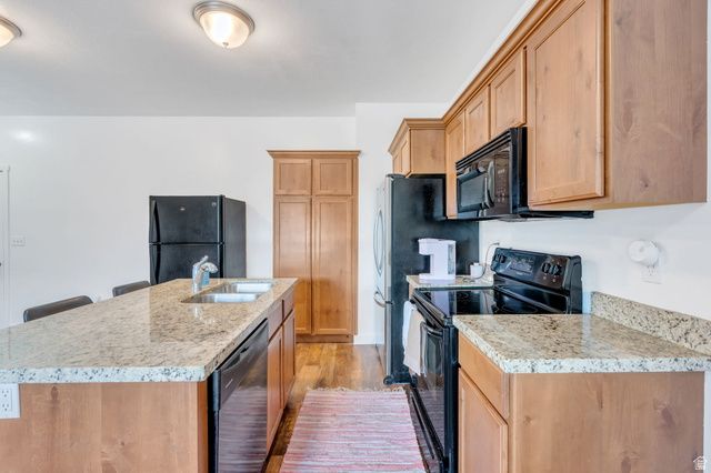 280 N 680 E, Vineyard, UT 84059