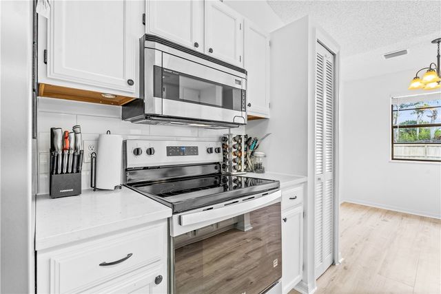 1092 Topsail Lane, Sebastian, FL 32958