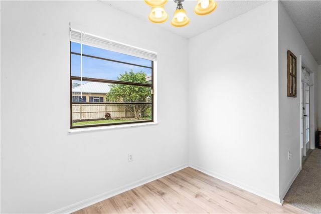 1092 Topsail Lane, Sebastian, FL 32958