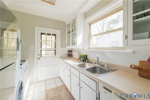 1926 Seddon Rd, Richmond, VA 23227