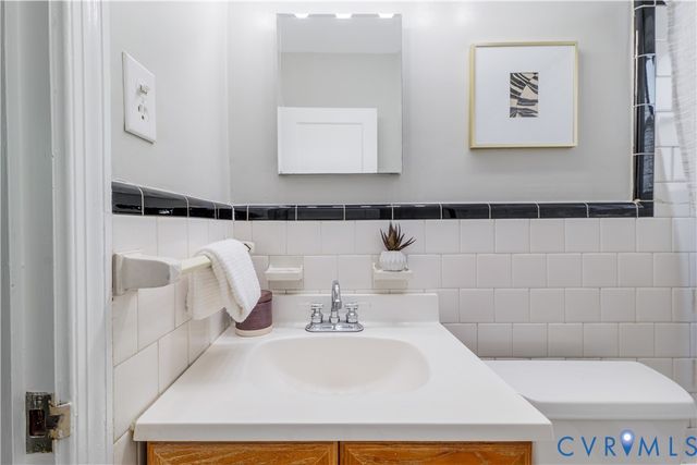 1926 Seddon Rd, Richmond, VA 23227