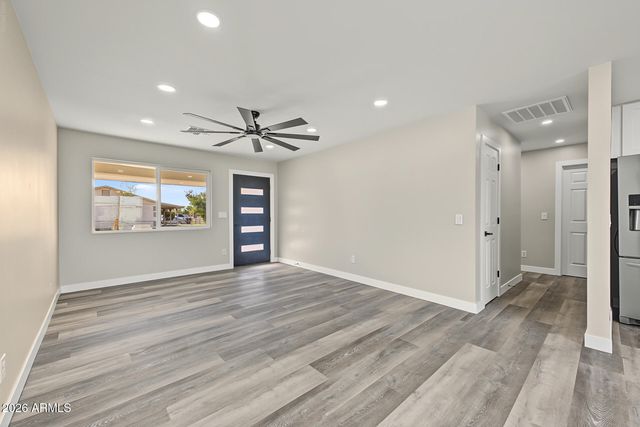 6601 S 21ST Street, Phoenix, AZ 85042