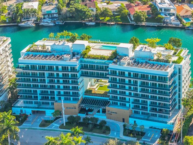 9201 E Bay Harbor Drive LPH01, Bay Harbor Islands, FL 33154