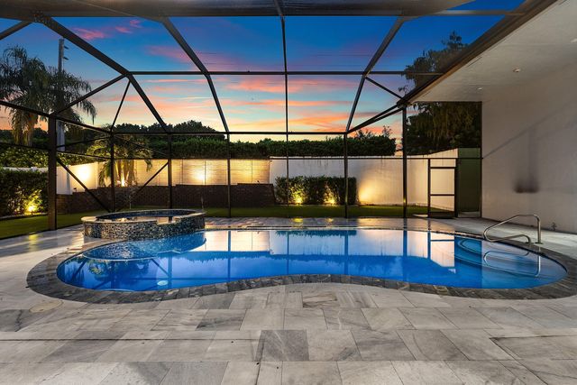 6821 N GRANDE Drive, Boca Raton, FL 33433