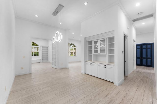 6821 N GRANDE Drive, Boca Raton, FL 33433